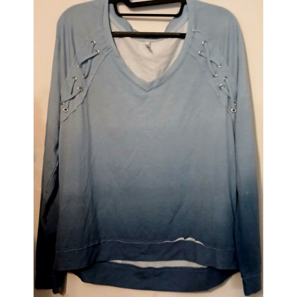 Mudd Lace Up Shoulder Sweater Women's Medium Blue Ombre V Neck Pullover
